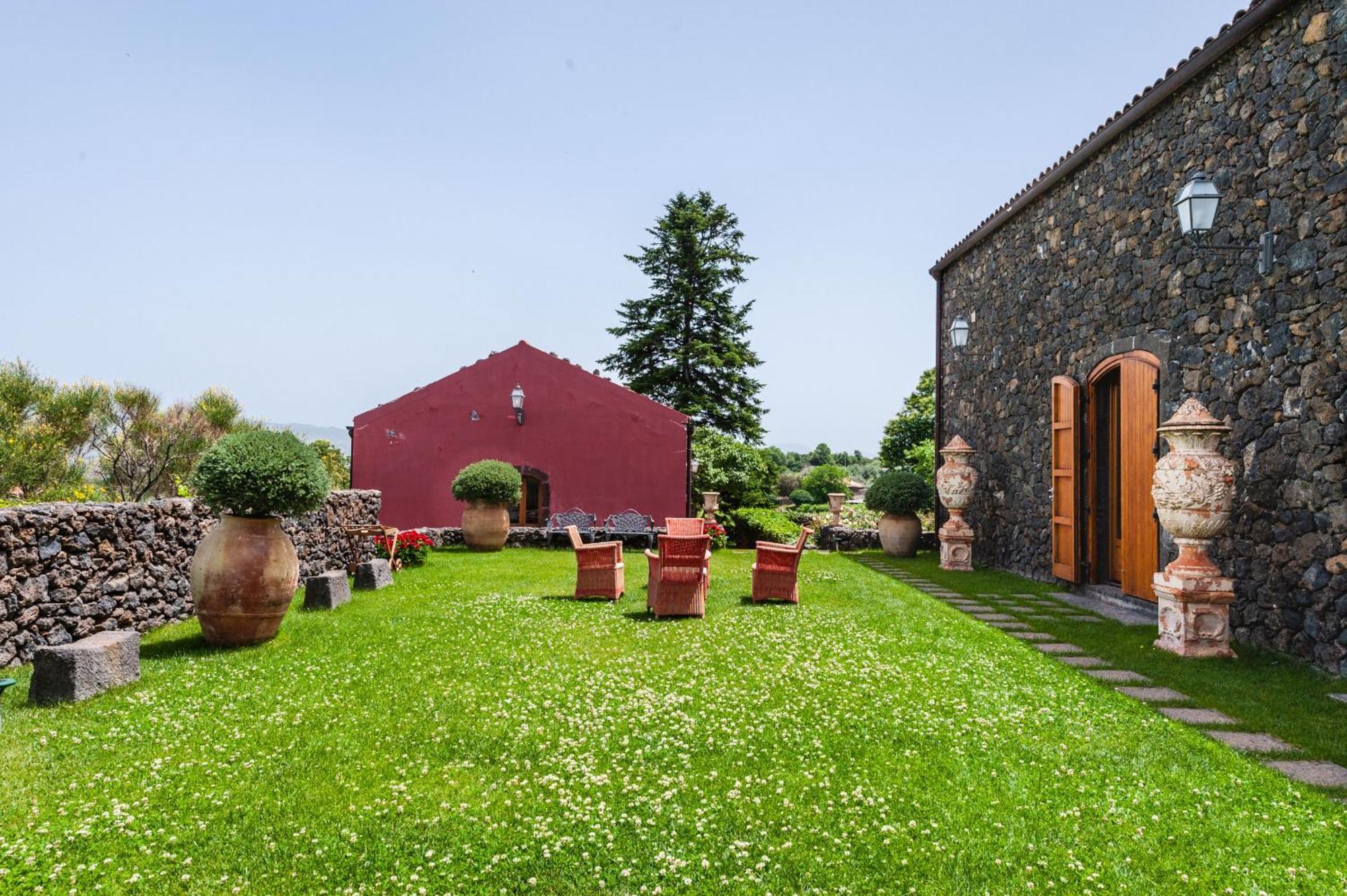 Terrazze Dell'Etna - Country Rooms And Apartments 란다조 외부 사진